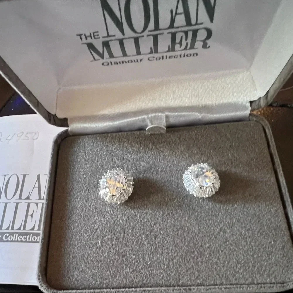 Nolan Miller pierced earrings